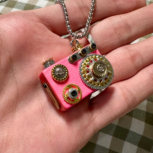 Chrobo –small camera-style handmade punk-style robots, necklaces and bag charms